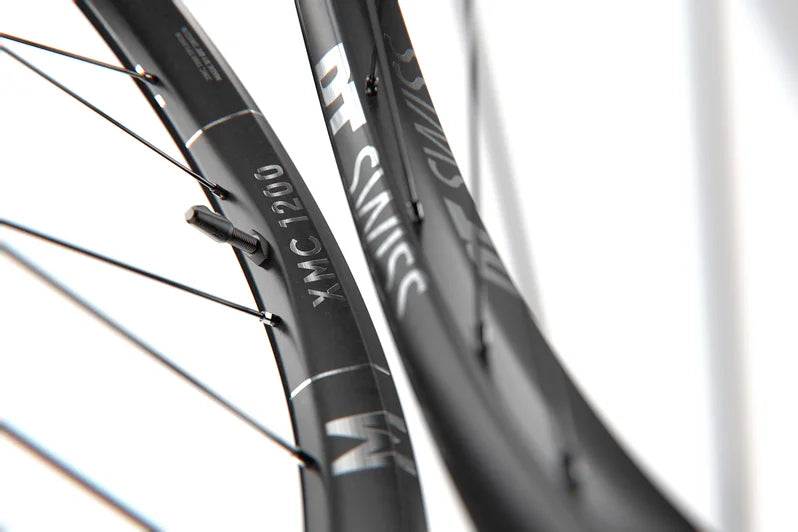 DT SWISS XMC 1200 SPLINE 30 mm 29" -pyöräpari, DED 90 -lukitusmekanismi, 15x110/12x148 mm Boost