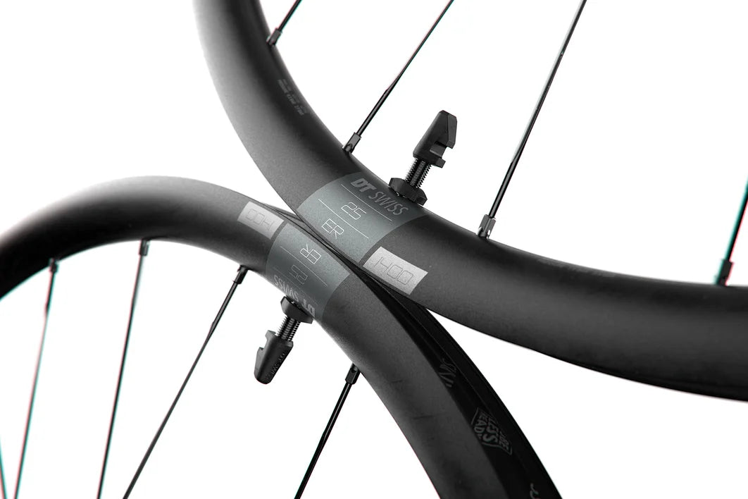 DT SWISS ER 1400 DICUT 25 DISC Tubeless Ready -etupyörä (Center Lock)