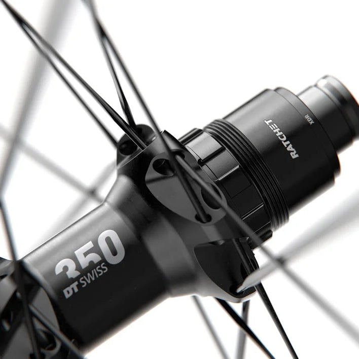DT SWISS ER 1600 SPLINE 23 Tubeless Ready takapyörä (keskuslukitus)