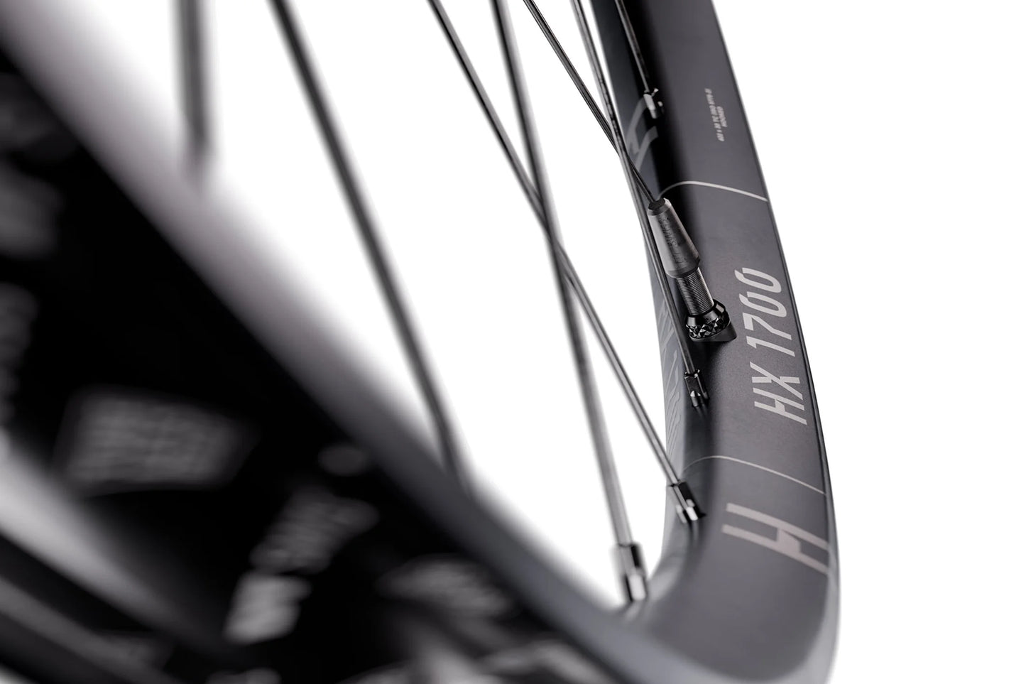 DT SWISS HX 1700 SPLINE 30 mm 29" 12x148 mm Boost 2026 takapyörä DT SWISS HX 1700 SPLINE 30 mm 29" 12x148 mm Boost 2026 takapyörä