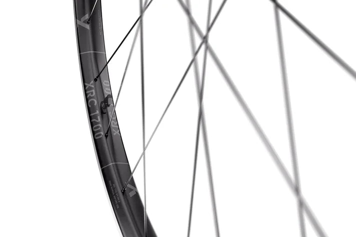 DT SWISS XRC 1700 SPLINE 30 mm 29" 15x110 mm Boost etupyörä DT SWISS XRC 1700 SPLINE 30 mm 29" 15x110 mm Boost etupyörä