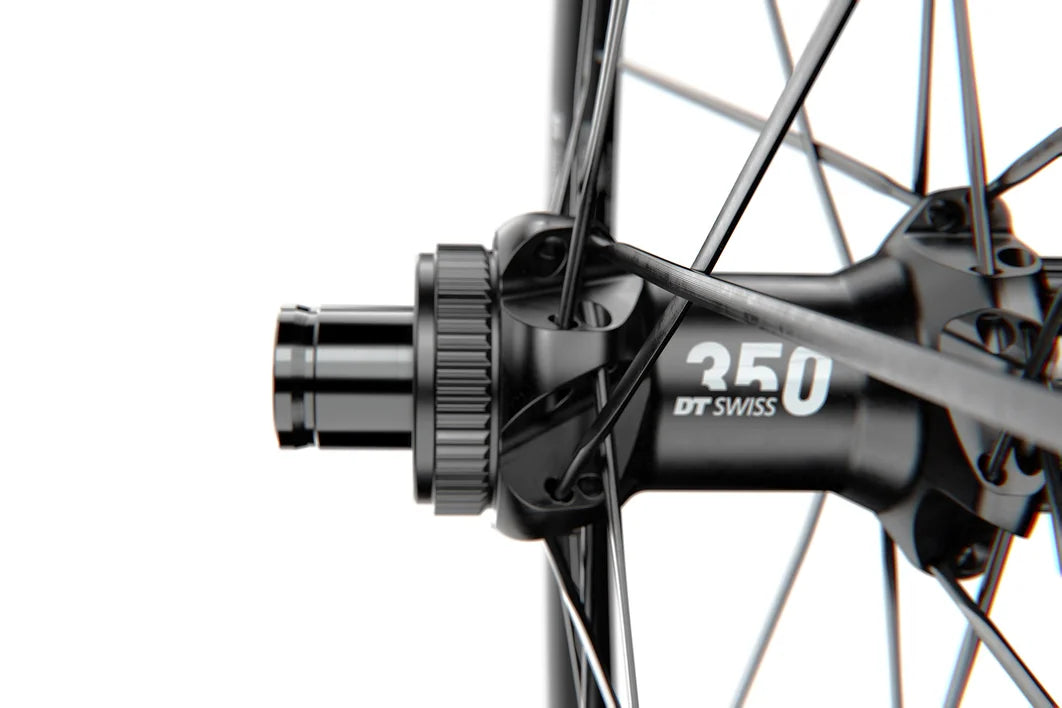 DT SWISS PR 1600 SPLINE 23 DIC Tubeless Ready -takapyörä (Center Lock)