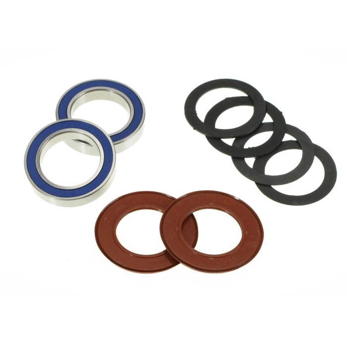 Laakerisarja ENDURO BEARINGS ABEC3 BB90/95 Shimano HollowTech II keskiöön (24 x 37 mm)