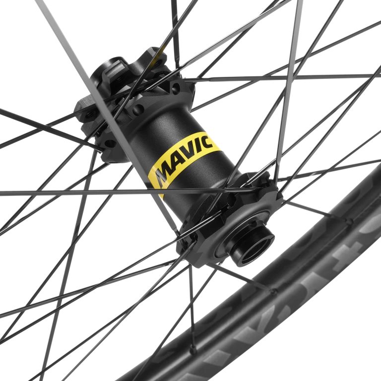 MAVIC E-CROSSTRAIL SL CARBONE 29" 15x110 mm Boost etupyörä