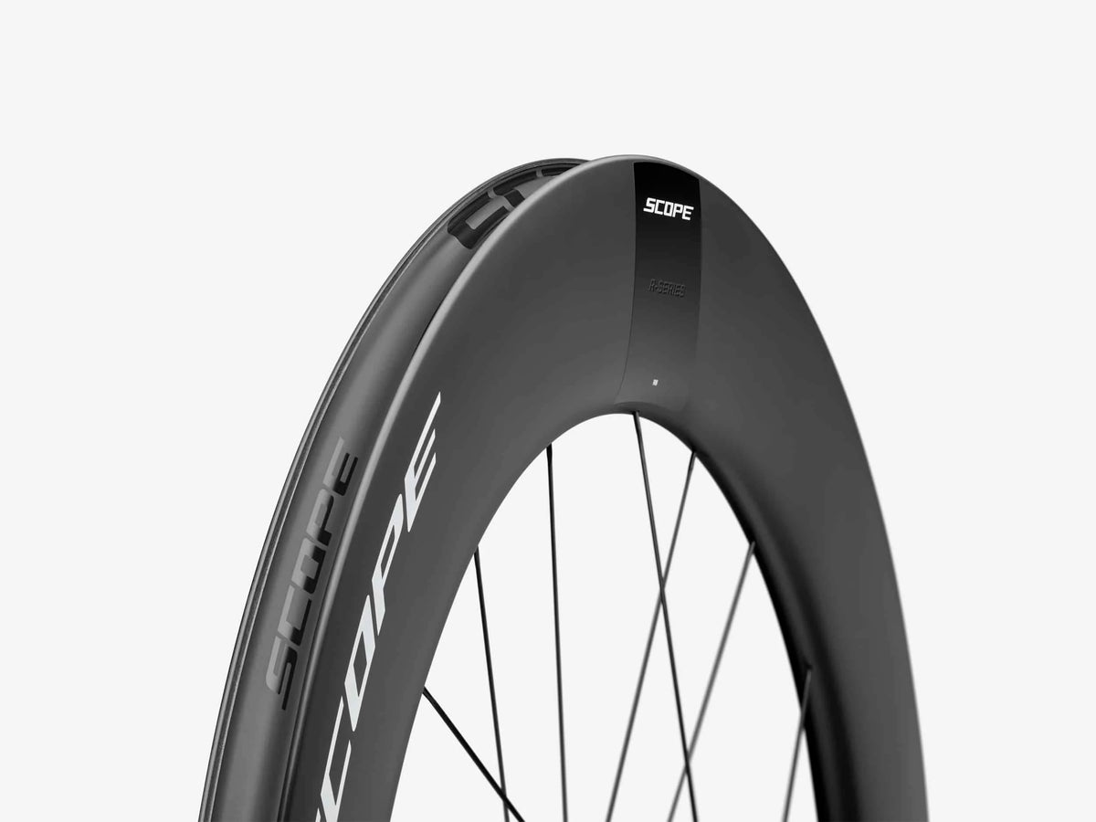 SCOPE Race R8T – sivuprofiili