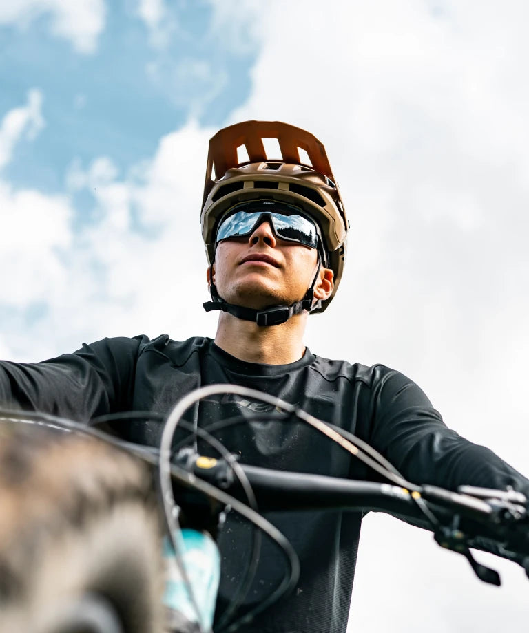 MAVIC MVS AEROFRAME lasit Antharcite Silver linssi