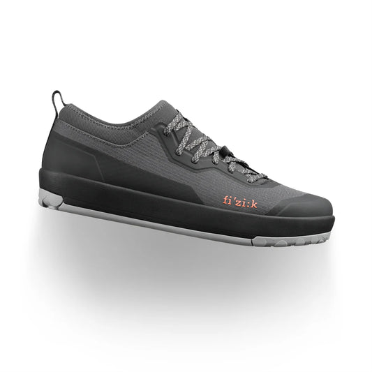FIZIK VERSOR 2 -maastopyöräilykengät, harmaa/musta