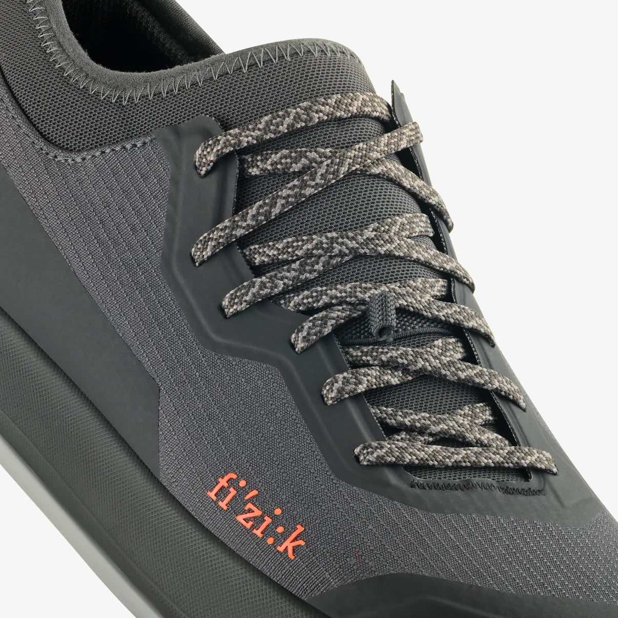 FIZIK VERSOR 2 -maastopyöräilykengät, harmaa/musta