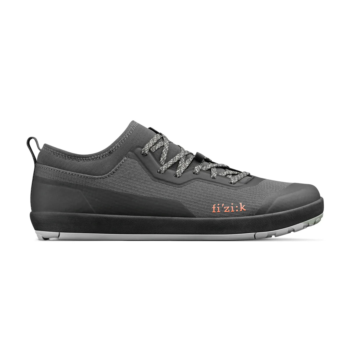 FIZIK VERSOR 2 FLAT -maastopyöräilykengät, harmaa/musta