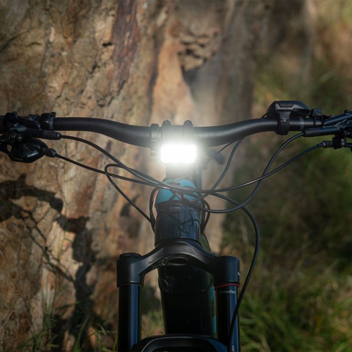KNOG BLINDER E 1800 -etuvalo