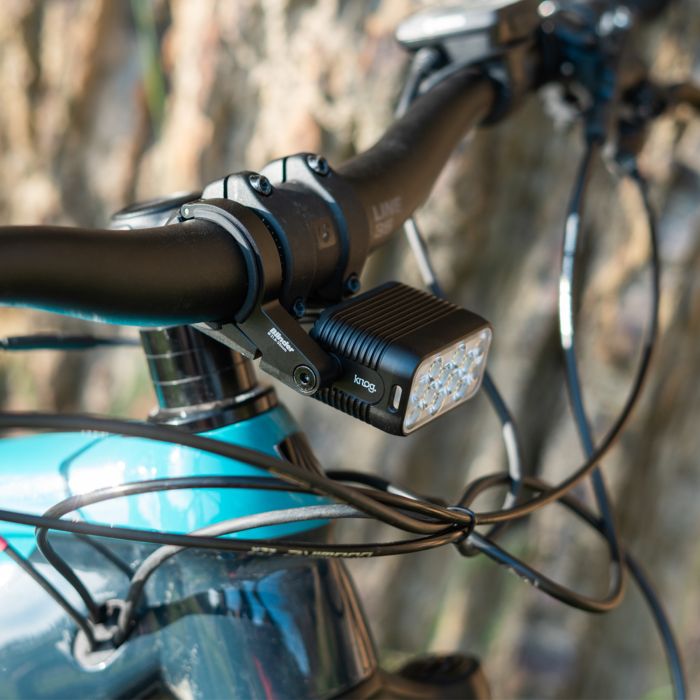 KNOG BLINDER E 1800 -etuvalo