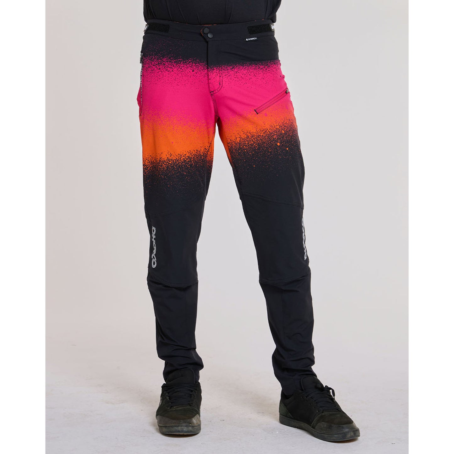 DHARCO GRAVITY BLACK SNAKE housut Musta/oranssi