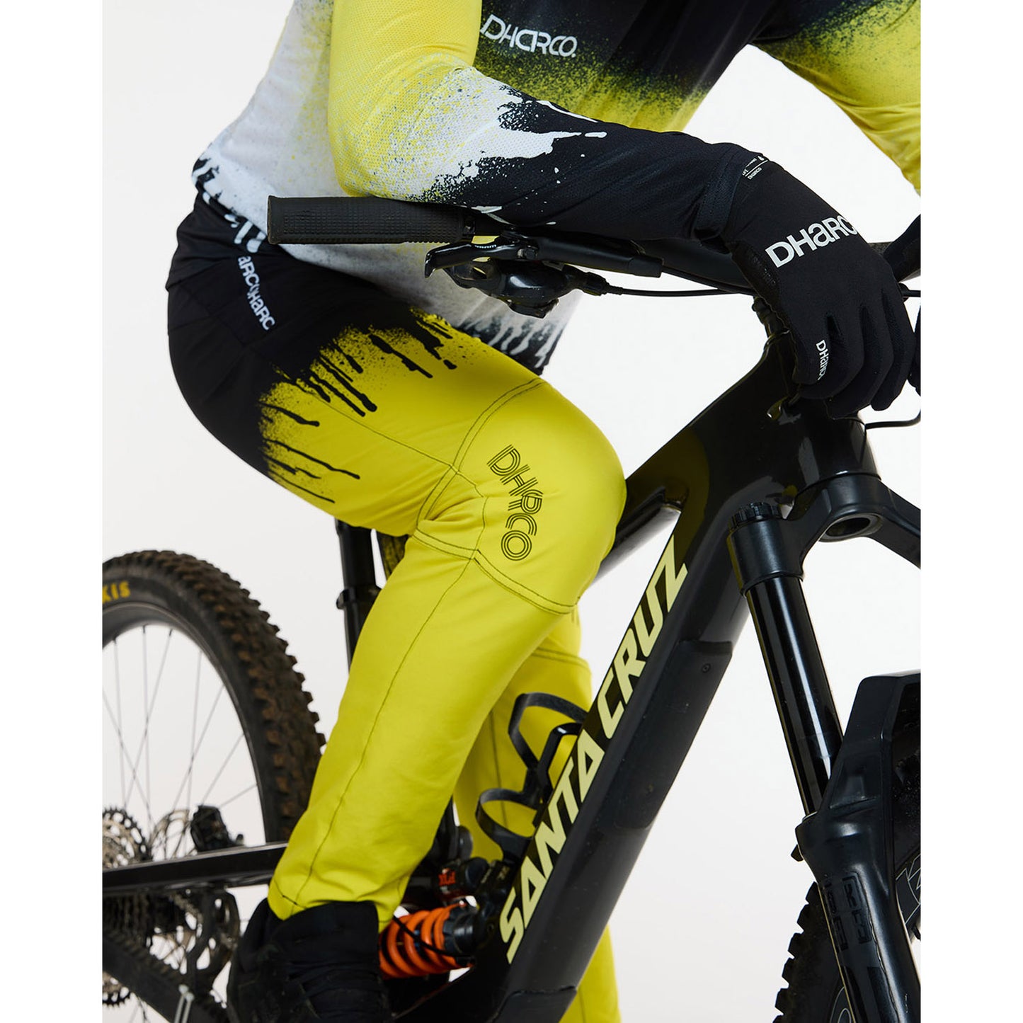 DHARCO GRAVITY ACID RAIN Pants Musta/Keltainen