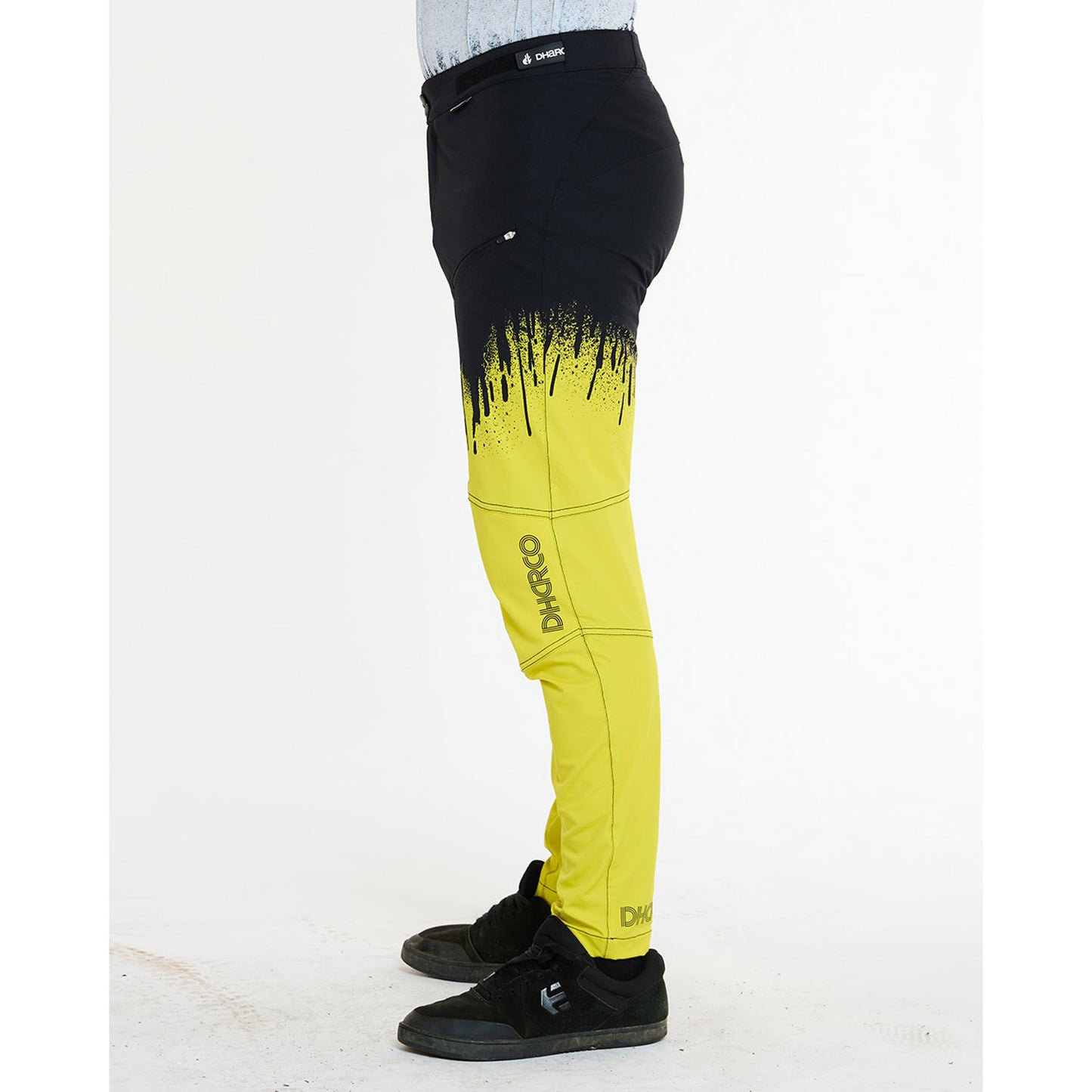 DHARCO GRAVITY ACID RAIN Pants Musta/Keltainen