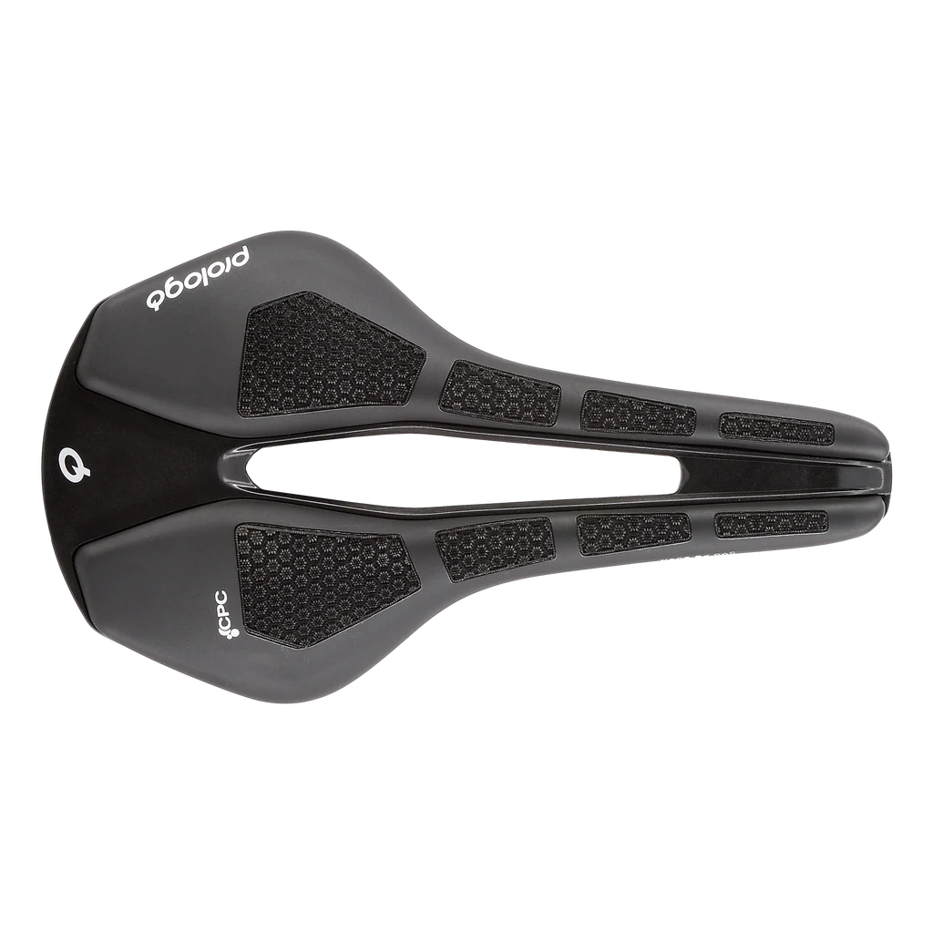 PROLOGO NAGO R4 PAS CPC 137mm Satula Nack Rails Musta