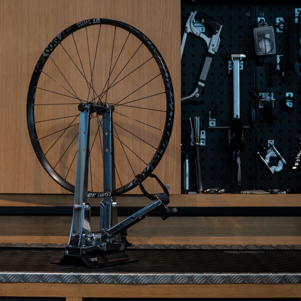 Pyörän keskityslaite PBS TOOLS