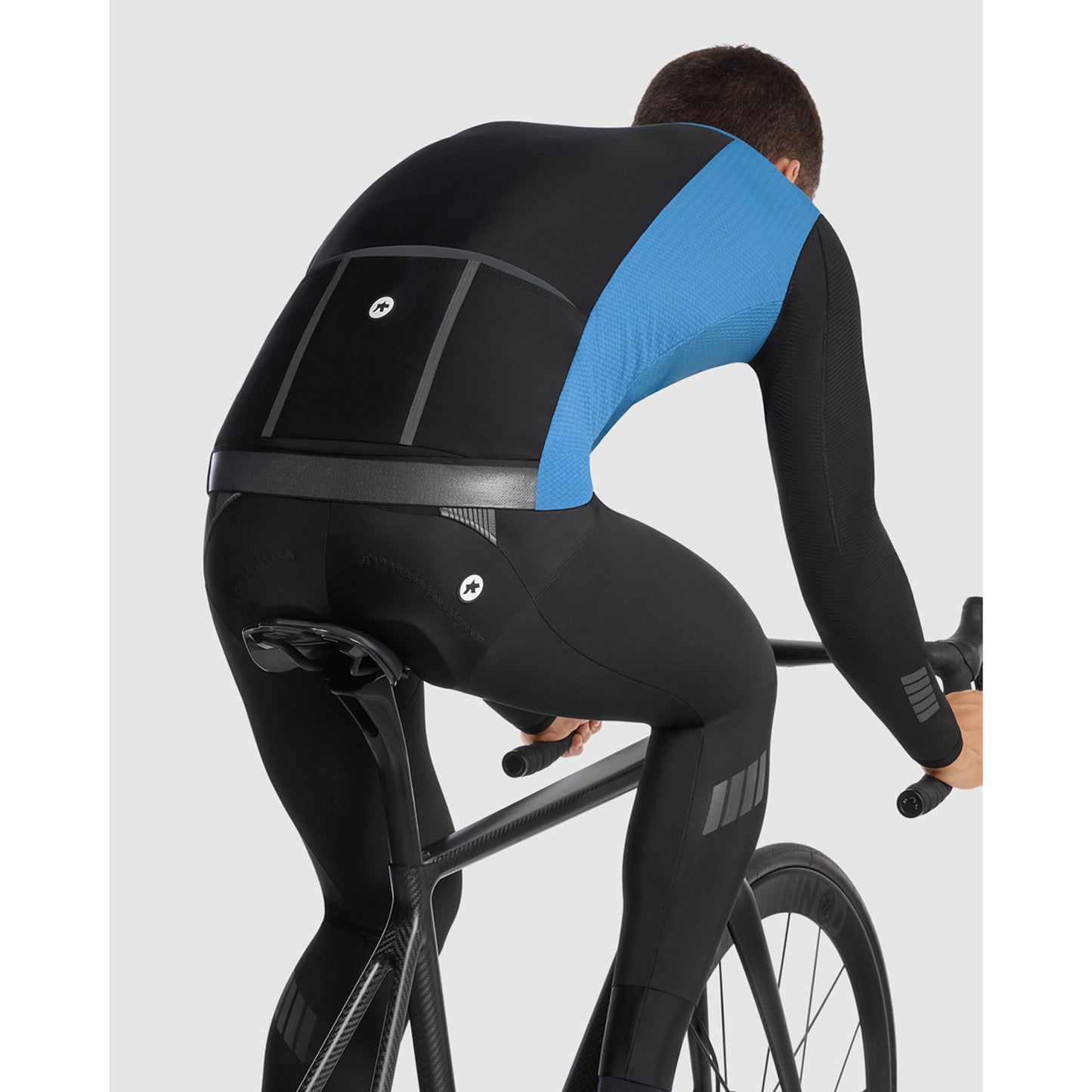 ASSOS MILLE GT UZ S11 myrskynsininen takki