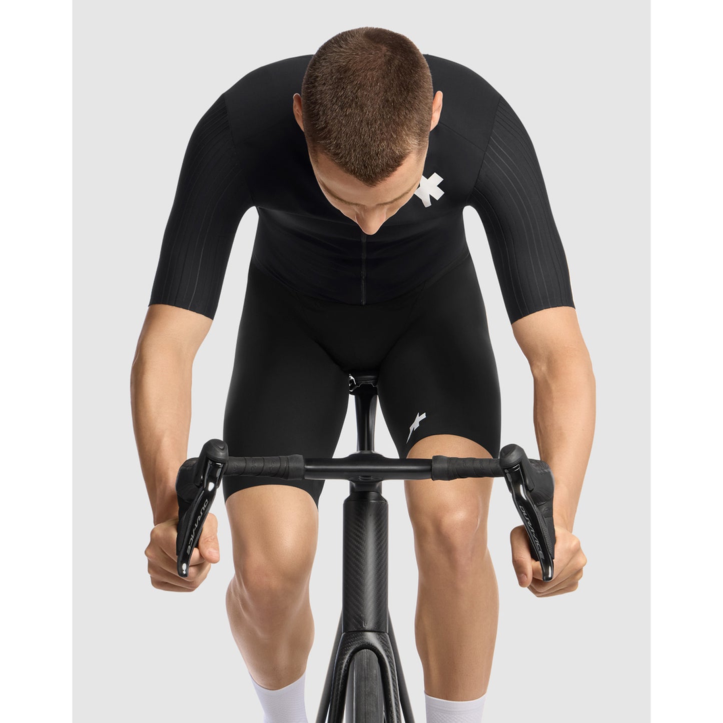 ASSOS EQUIPE RS S11 Musta sarjan takki