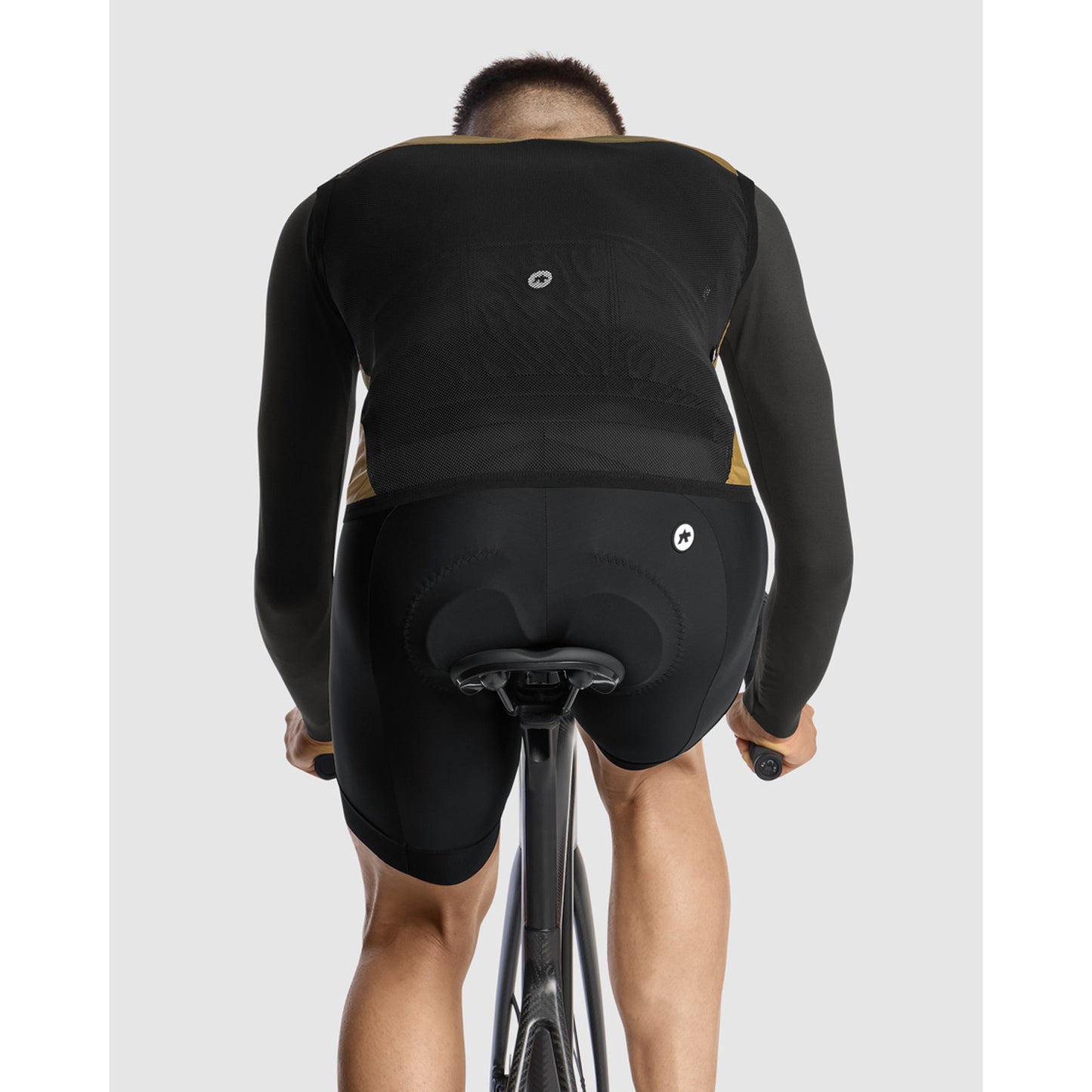 ASSOS MILLE GT Wind C2 Bronze Ash takki