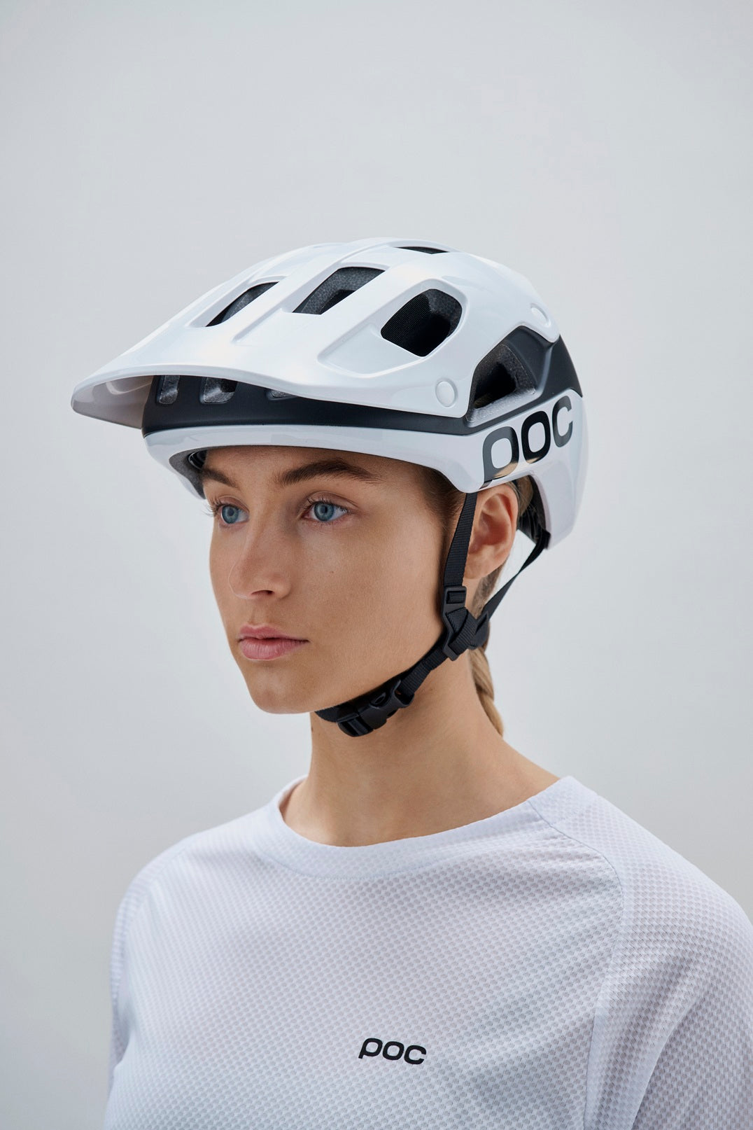 POC CULARIS PURE MTB-kypärä Valkoinen/Musta Matto