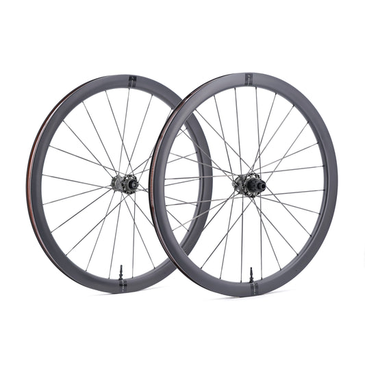 Parit SCOM ULTRA Tubeless Ready pyörät (Center Lock)