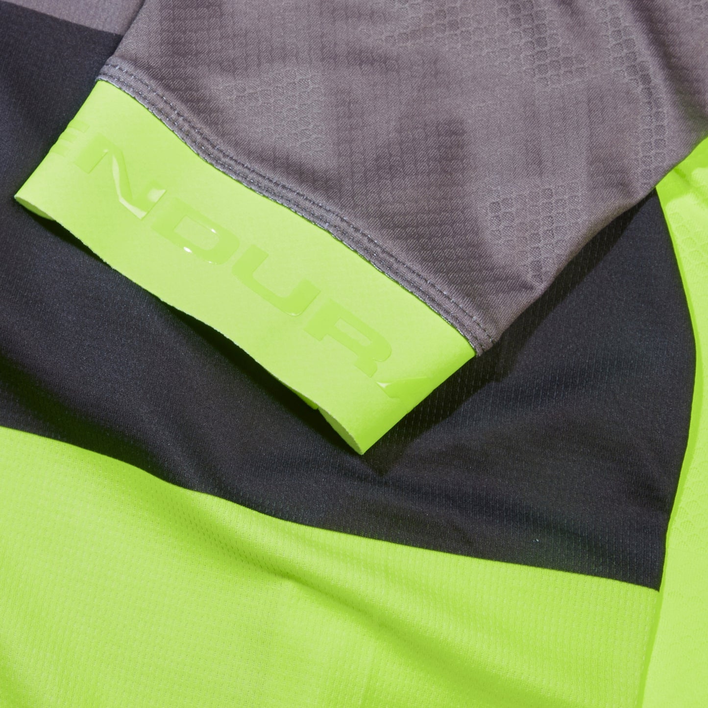 ENDURA FS260 PRINT lyhythihainen trikoo vihreä