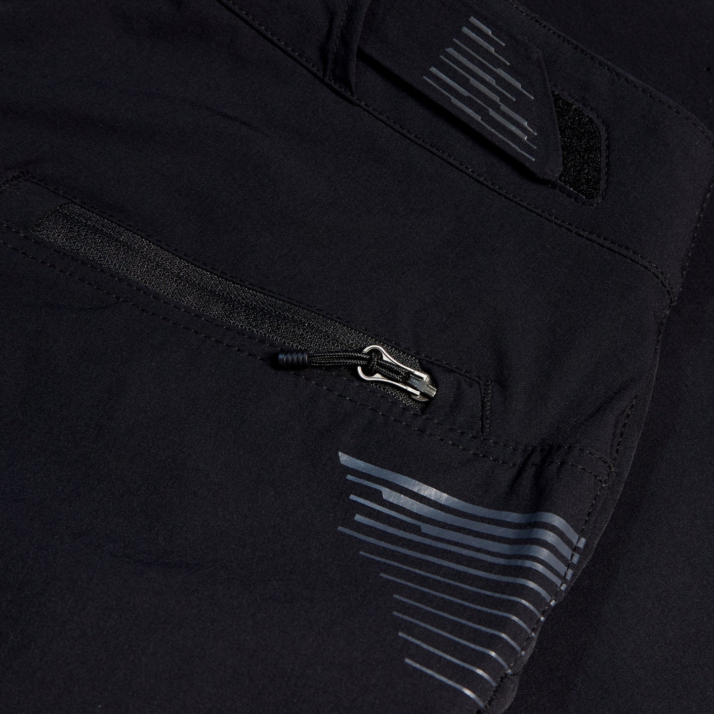 Naisten ENDURA SINGLETRACK LITE Shortsit Musta