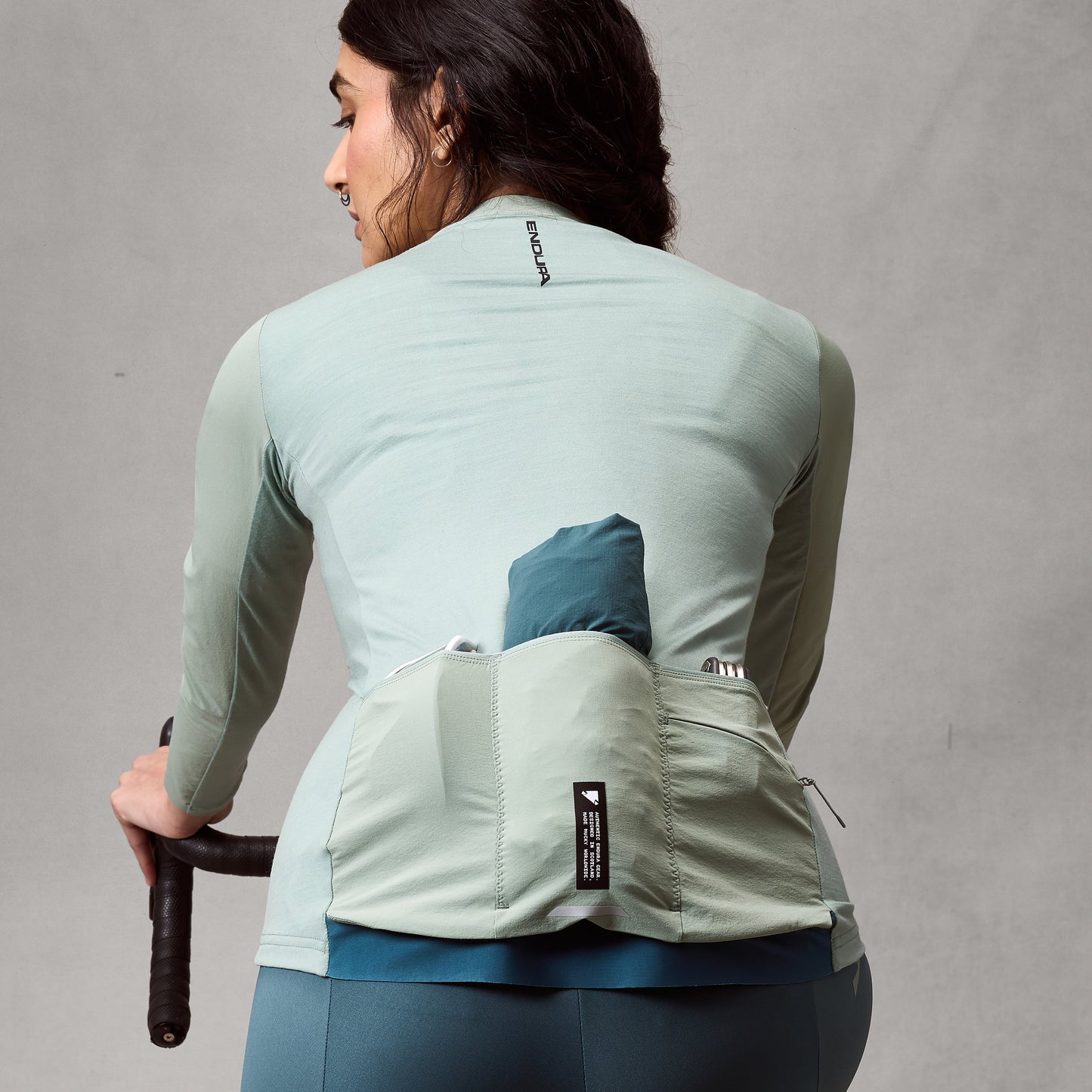 ENDURA ALLTRACK RIDE Naisten pitkähihainen trikoo Sage Vihreä