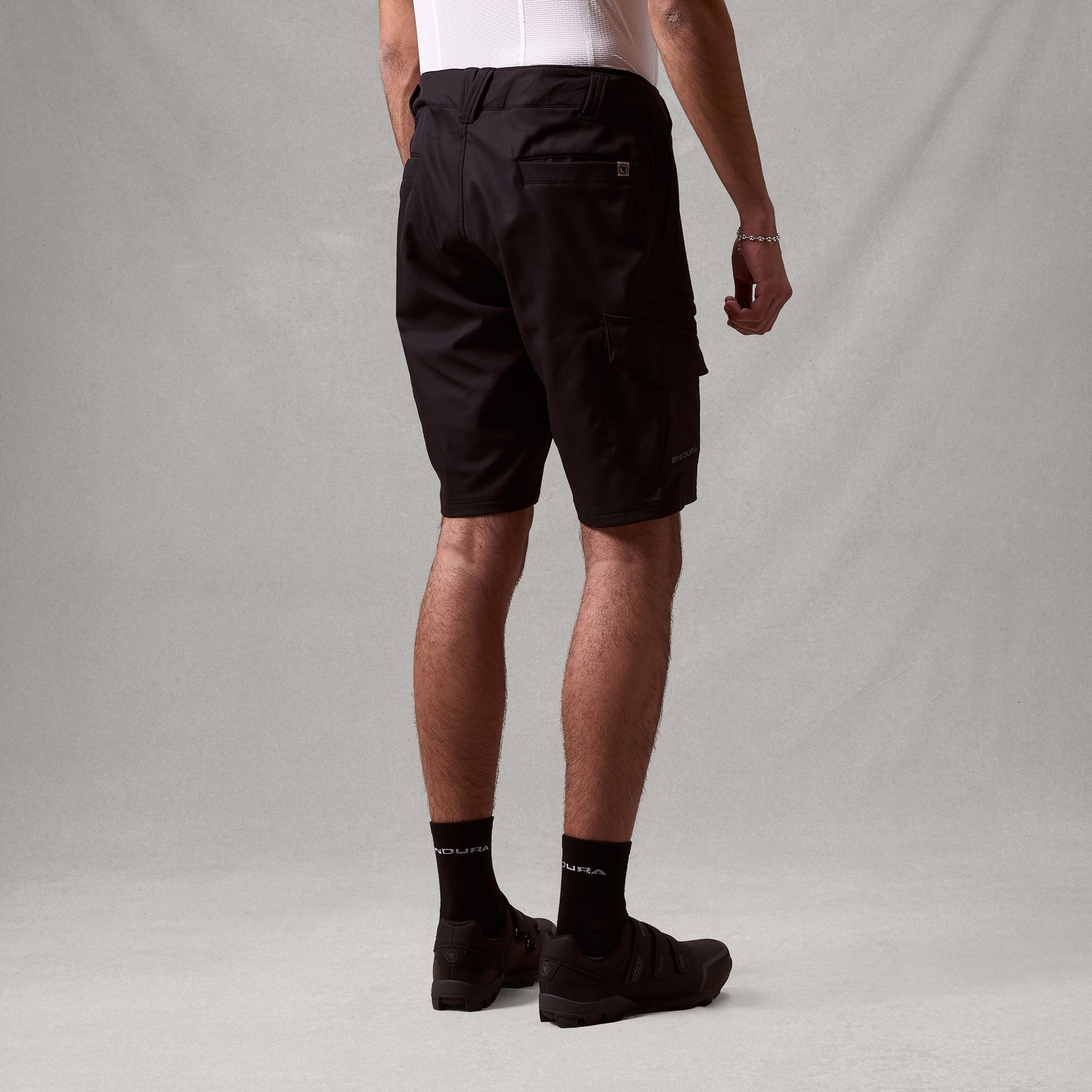 ENDURA LOOP CARGO shortsit musta