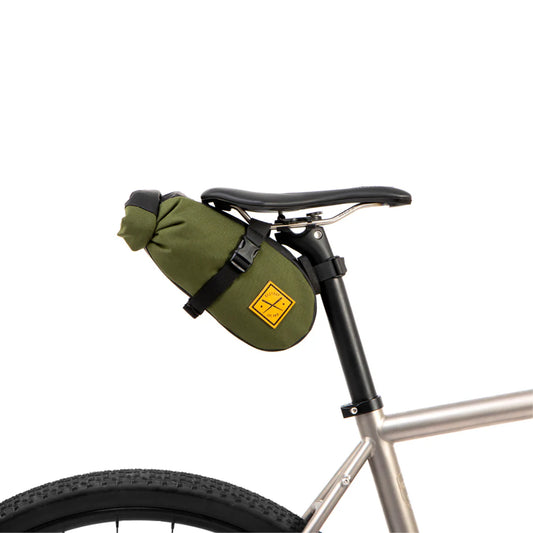 RESTRAP SADDLE PACK 2,5 l -satulalaukku, oliivinvärinen