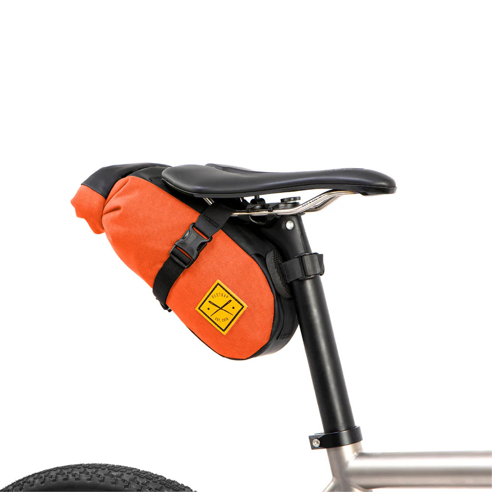 RESTRAP SADDLE PACK 2,5 l -satulalaukku, oranssi