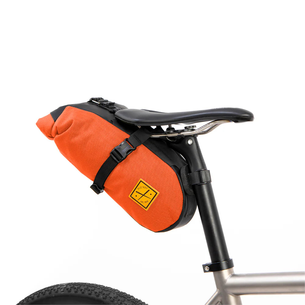 RESTRAP SADDLE PACK 4,5 l -satulalaukku, oranssi