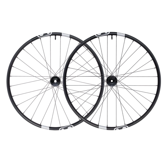 Pari CRANKBROTHERS SYNTHESIS Aluminium 2.0 Enduro I9 29" pyörää 15x110/12x148 mm Boost Musta