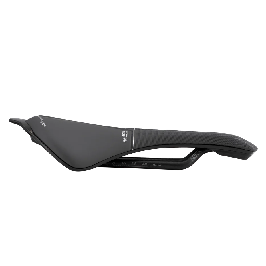 PROLOGO SCRATCH NDR PAS 140mm Satula Nack Rails Musta