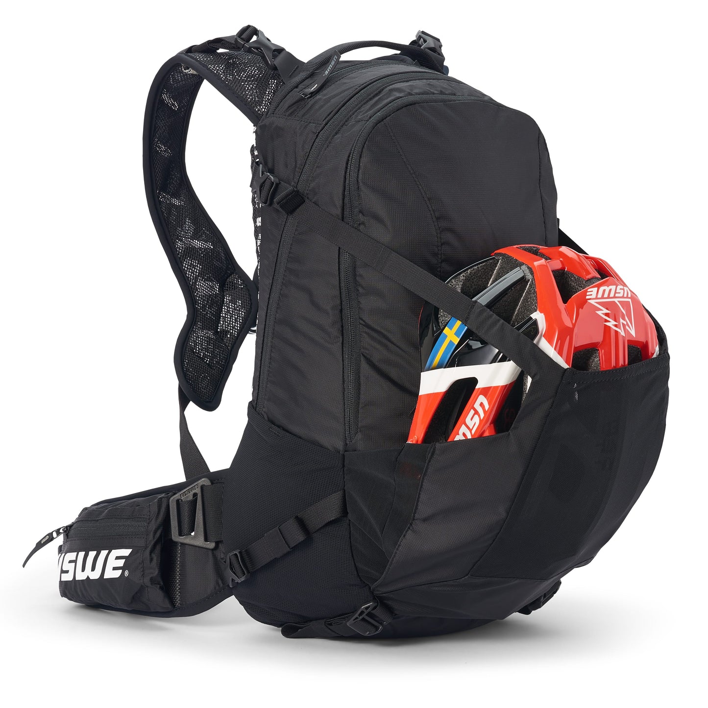 USWE SHRED 16 L -reppu, musta