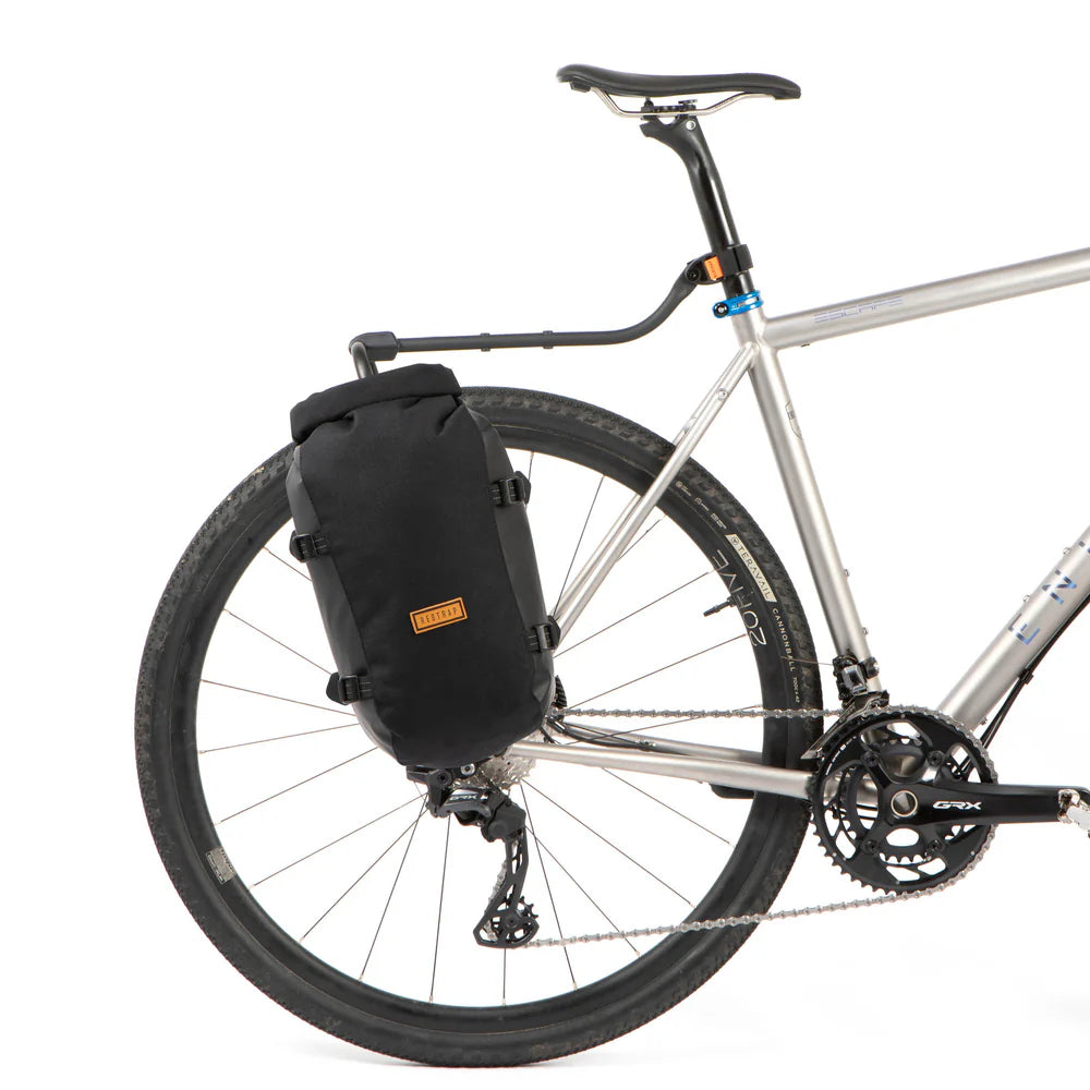 Tavarateline RESTRAP SWITCH RACK RACK