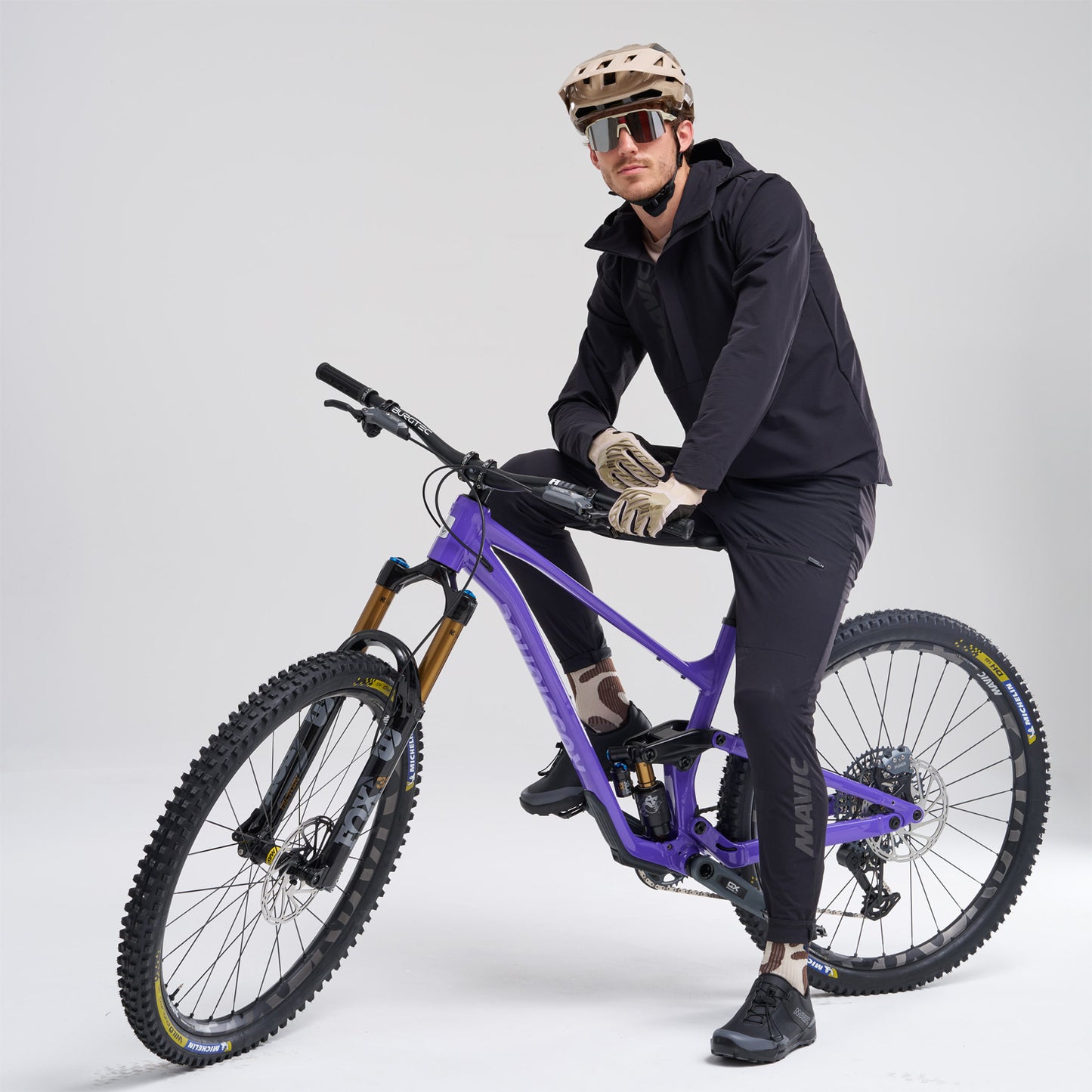 MAVIC DEEMAX THERMO WIND HOODIE takki Musta