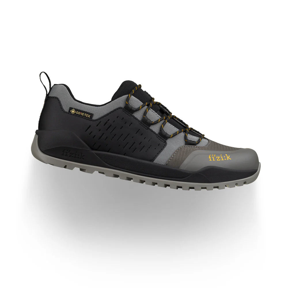 FIZIK TERRA ERGOLACE GTX FLAT -maastopyöräilykengät, harmaa/musta