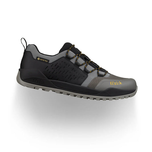 FIZIK TERRA ERGOLACE GTX FLAT -maastopyöräilykengät, harmaa/musta