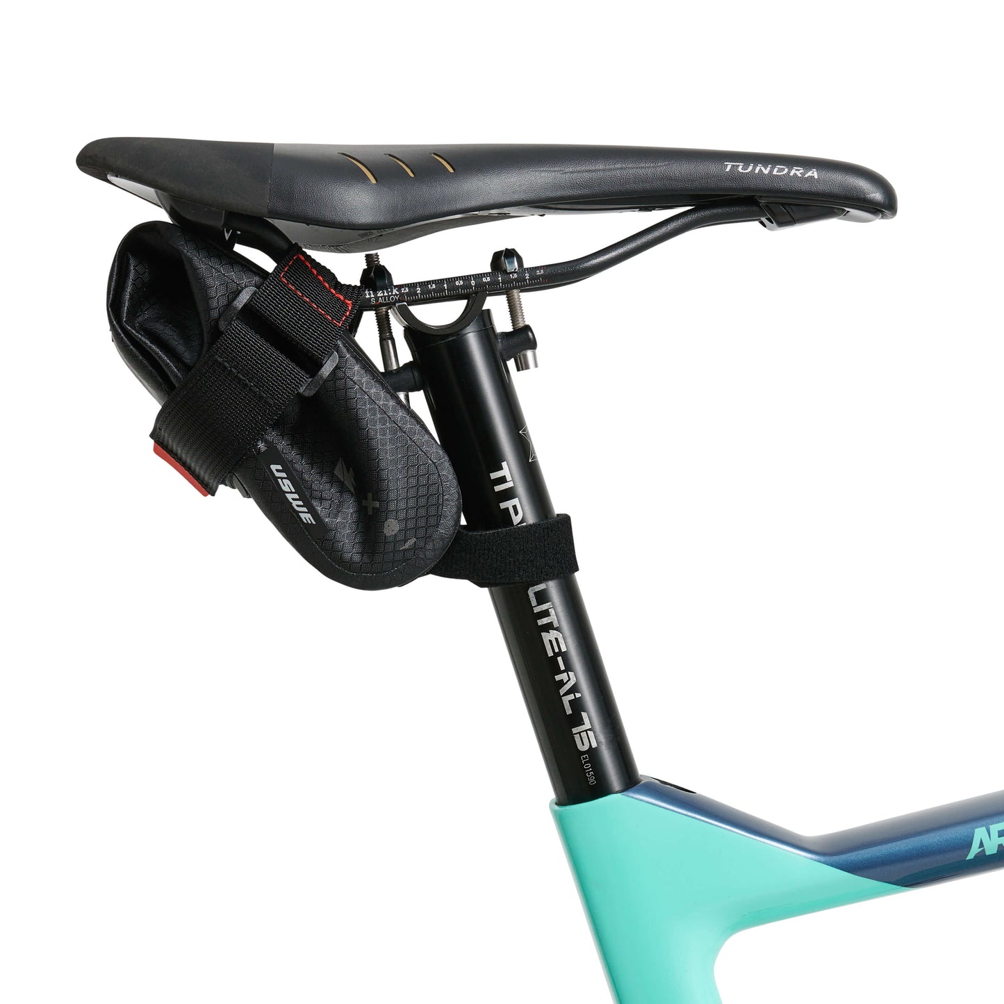 USWE TOOL SADDLE BAG 0,6 l -satulalaukku, musta