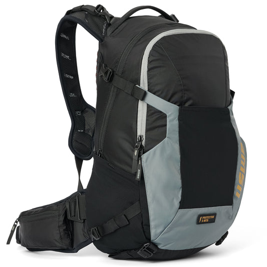 USWE WATT E-BIKE 25 L -reppu, musta