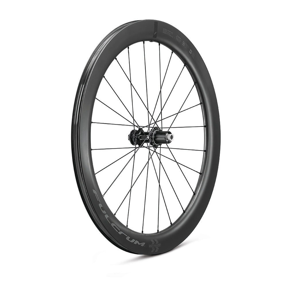 Pari FULCRUM WIND 57 Tubeless Ready -pyörää (keskuslukko)