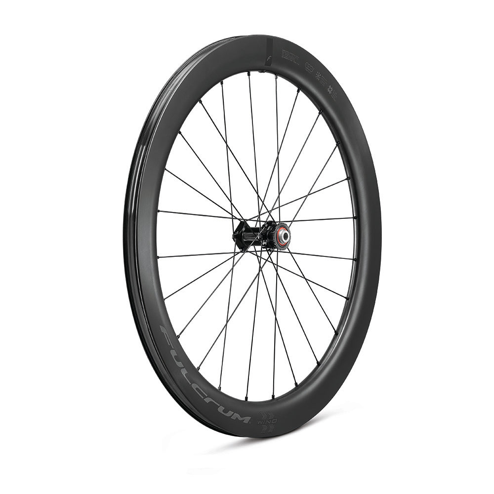 Pari FULCRUM WIND 57 Tubeless Ready -pyörää (keskuslukko)