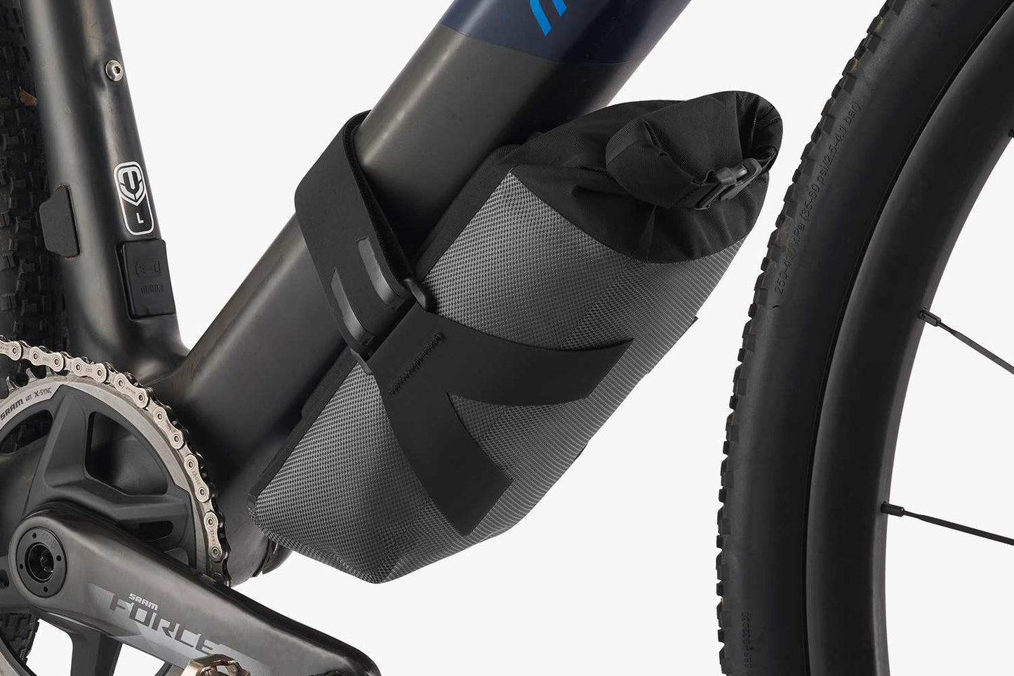 APIDURA EXPEDITION E-BIKE CHARGER PACK 1.6 L akkupussi