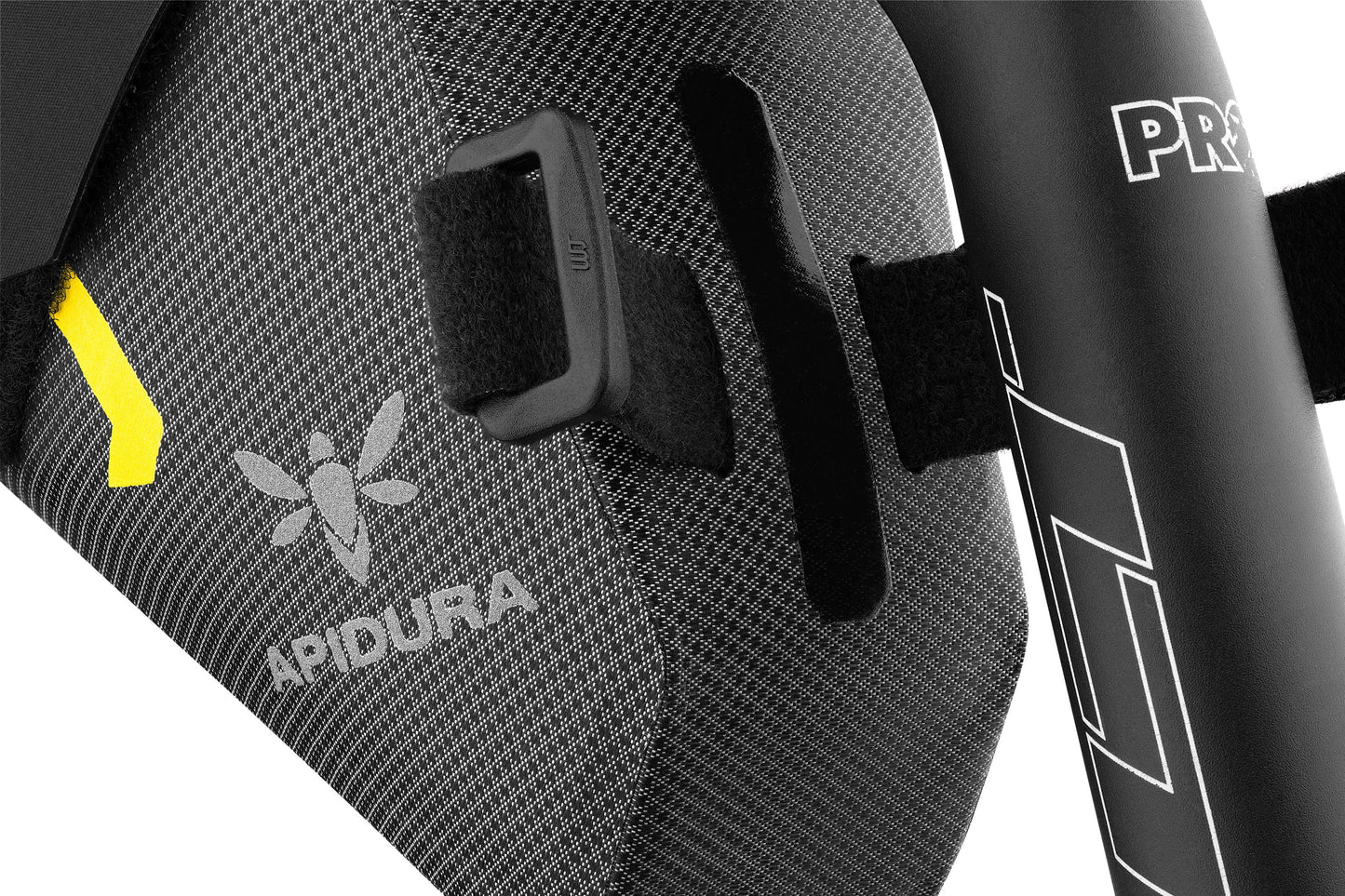 APIDURA EXPEDITION TOOL PACK Satulalaukku 1 L Musta