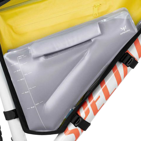 Kehysvesipussi APIDURA FRAME PACK HYDRATATION BLADDER 3 L