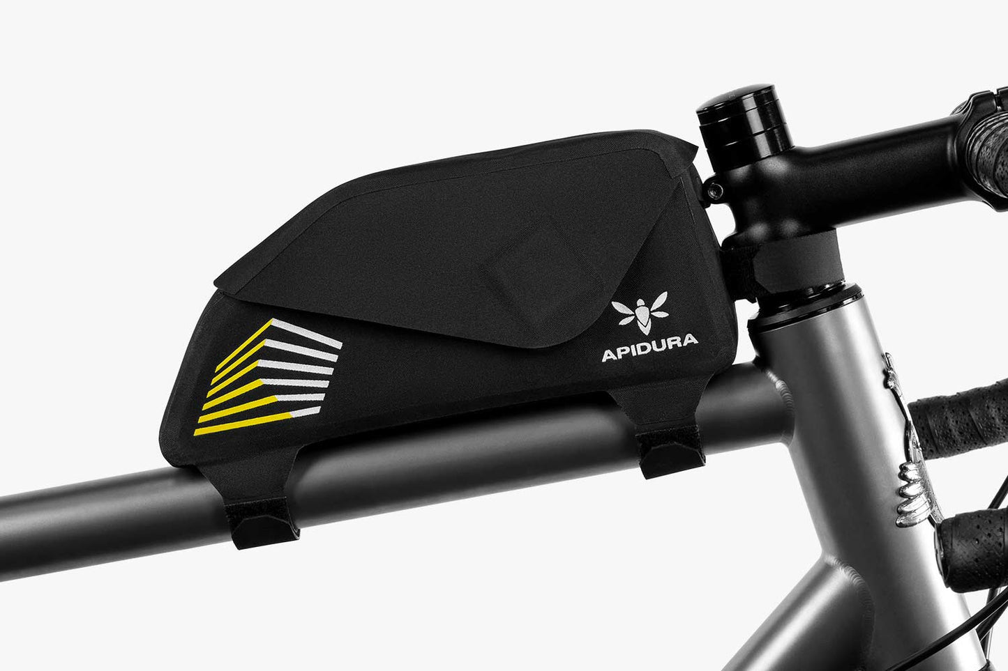 APIDURA RACING TOP TUBE PACK 1 L runkolaukku musta