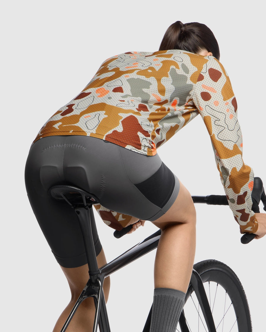 ASSOS TACTICA T5 MUD PLAGE Pitkähihainen Camo trikoo