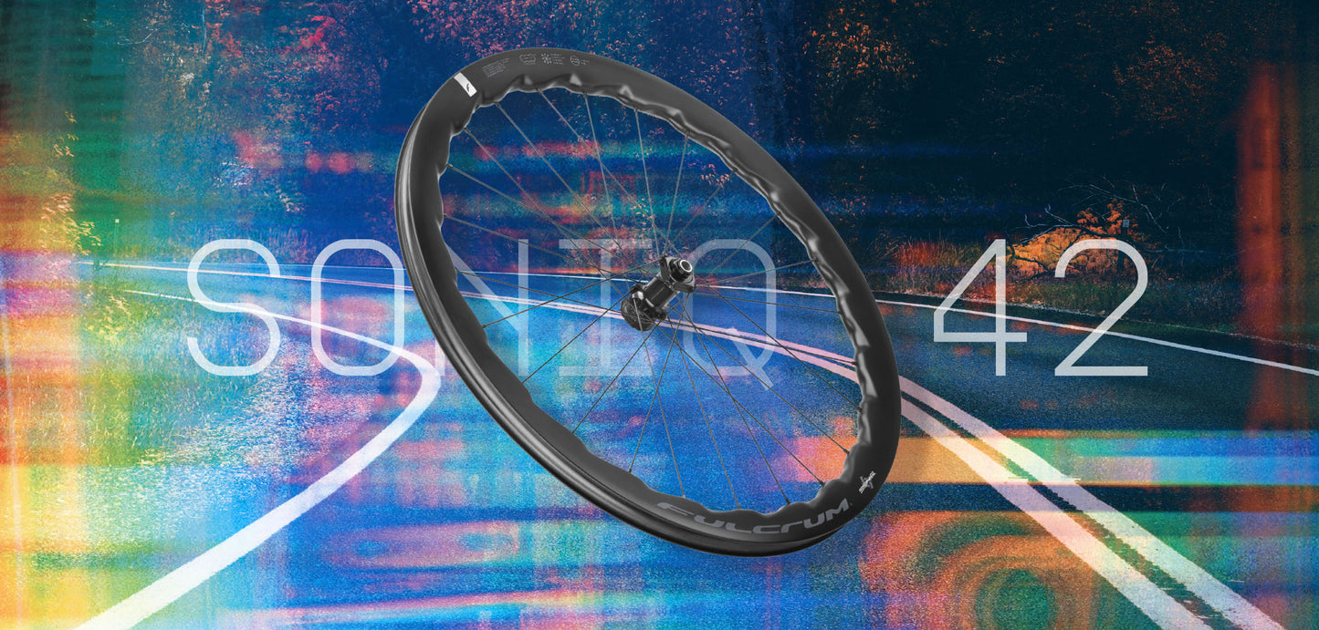 Pari FULCRUM SONIQ 42 700c pyöriä (Center Lock)