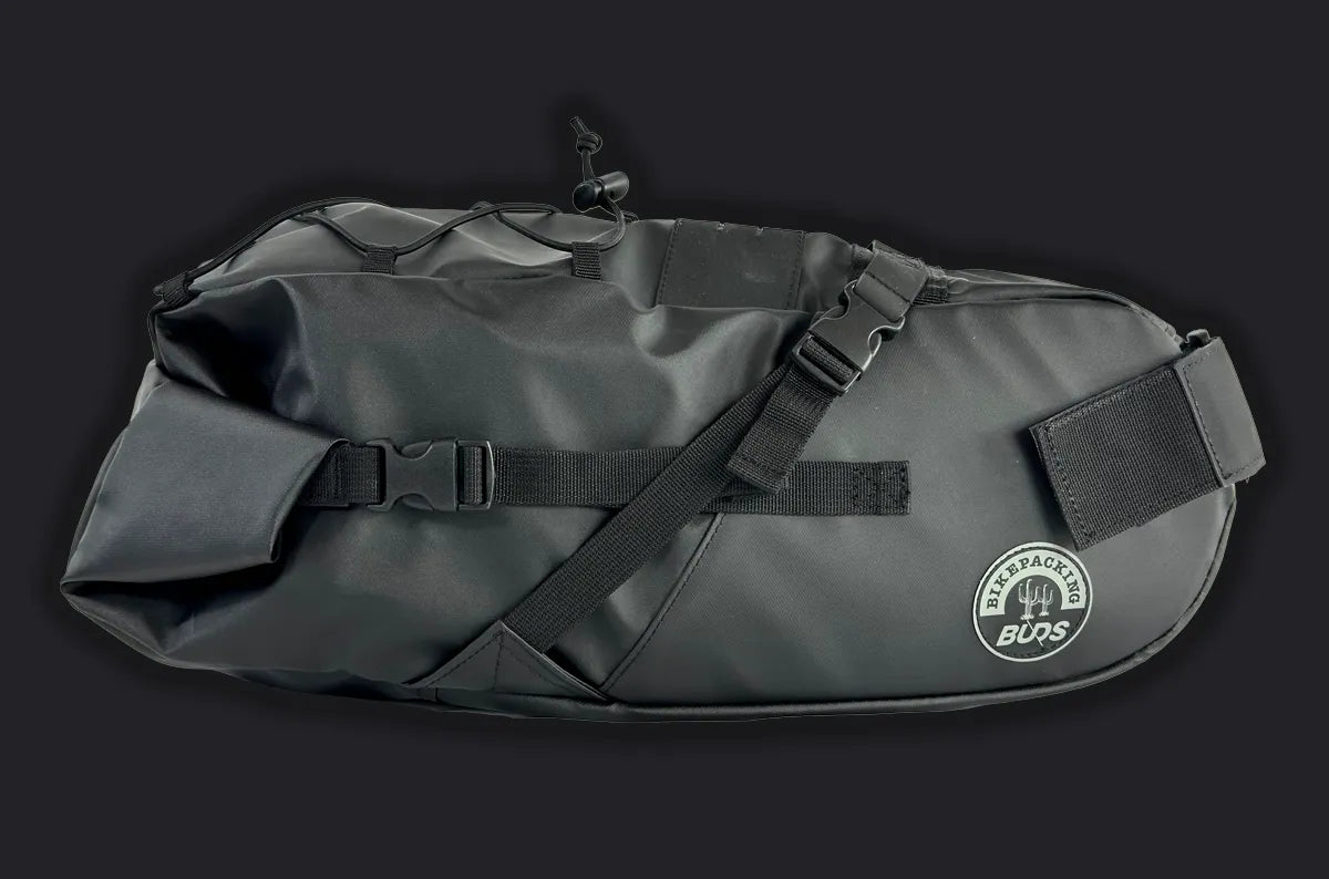 BUDS SEAT BAG 15L satulalaukku musta